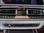 BMW X7-28