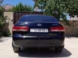 Hyundai Sonata-2