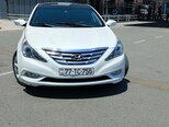 Hyundai Sonata-1