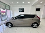 Hyundai Accent-18