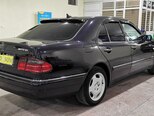 Mercedes E 240-12