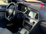 Hyundai Sonata-13