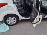 Nissan Tiida-10