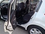 Nissan Tiida-8