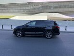 Hyundai Grand Santa Fe-5