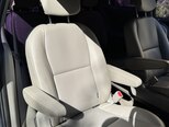 Kia Carnival-8