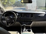 Kia Carnival-18
