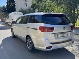Kia Carnival-4