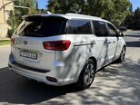 Kia Carnival-6