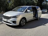 Kia Carnival-11