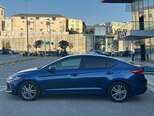 Hyundai Elantra-5