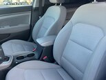 Hyundai Elantra-10
