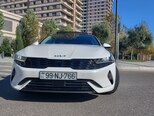 Kia K5-1