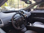 Toyota Prius-13