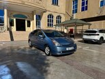 Toyota Prius-3