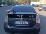 Toyota Prius-7