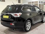 Mitsubishi Outlander-11