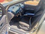 Toyota Prius-8