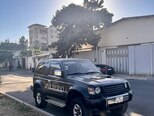 Mitsubishi Pajero-5