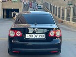 Volkswagen Jetta-3