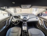 Hyundai Elantra-11