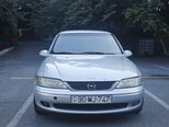 Opel Vectra-5