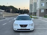 Hyundai Sonata-1