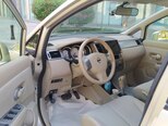 Nissan Tiida-20