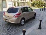 Nissan Tiida-2