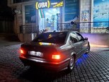 BMW 320-17