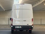 Ford Transit-13