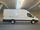 Ford Transit-11