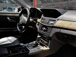 Mercedes E 220 d-6