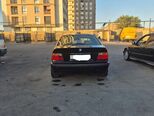 BMW 320-9
