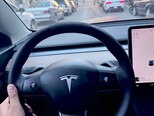 Tesla Model 3-4