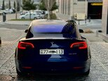 Tesla Model 3-7