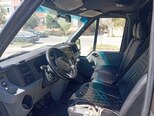 Ford Transit-10