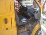 Ford Transit-3