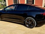 Tesla Model 3-4