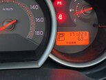 Nissan Tiida-4