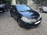 Nissan Tiida-12
