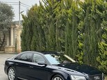 Audi A8-7