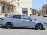 Hyundai Elantra-3