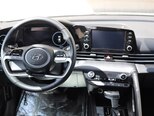 Hyundai Elantra-11