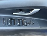 Hyundai Elantra-10
