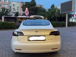 Tesla Model 3-6