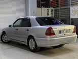 Mercedes C 240-11