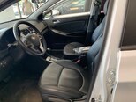 Hyundai Accent-9