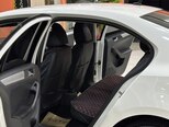 Volkswagen Jetta-18