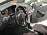 Volkswagen Jetta-13